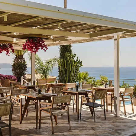 Rosa Aparthotel 4*