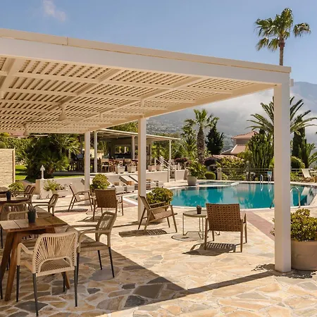 Aparthotel Rosa 4*